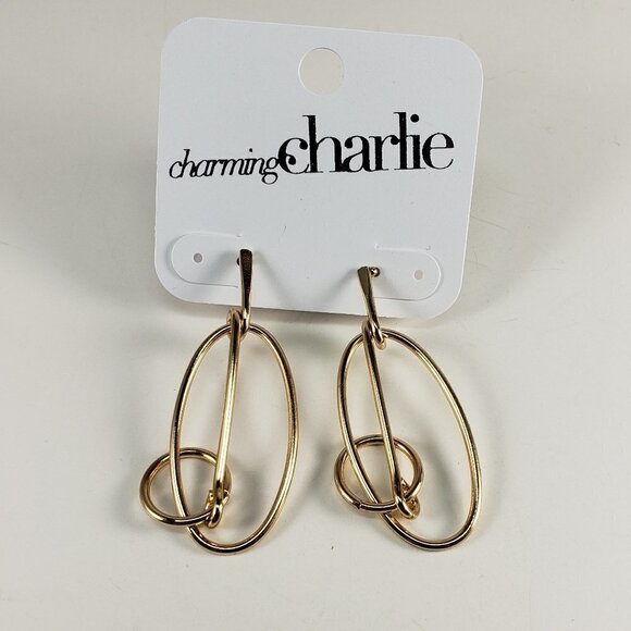 Sculptural Gold Loop Earrings – Interlocking Oval Drop Design Fashion Jewelry - Picture 5 of 10